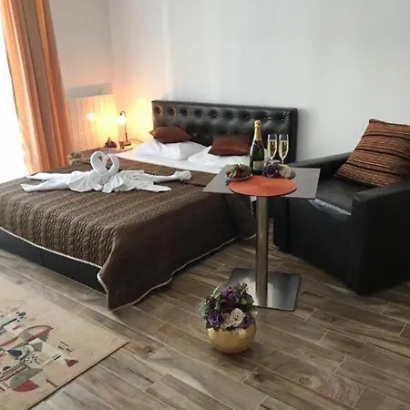 Loft Holiday Mamaia Exterior photo